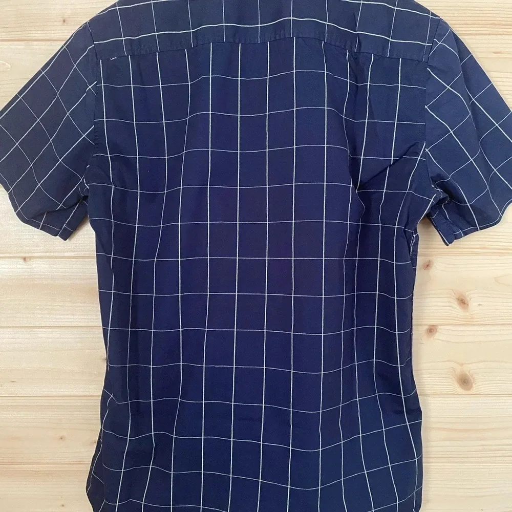 MUSE FATH Men's Small Preppy Navy Plaid Short Sleeve Collared Button Down Shirt